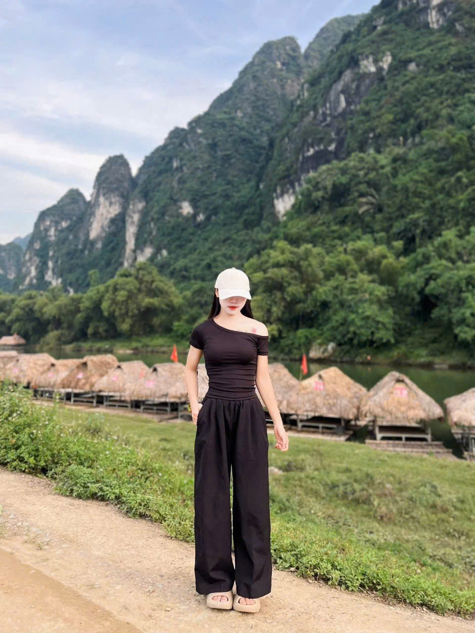 529369021 122161862564488071 8468384043218222137 N